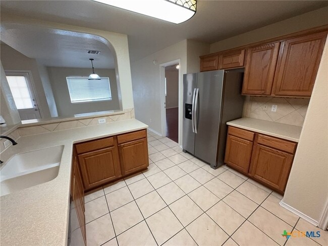 Building Photo - 5302 Jitterbug Ct