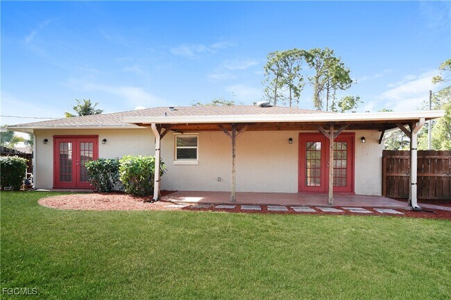 Building Photo - 9083 Henry Rd