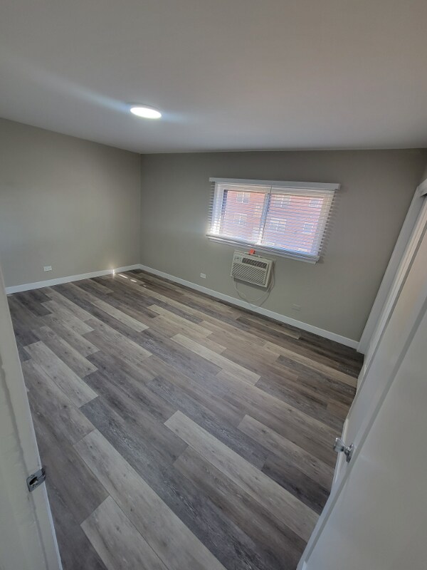 Building Photo - 310 Duane St