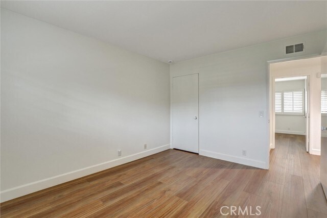 Building Photo - 16 Sycamore Creek