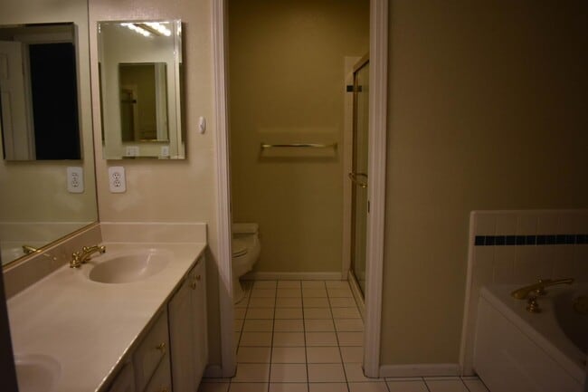 Building Photo - 4173 El Camino Real