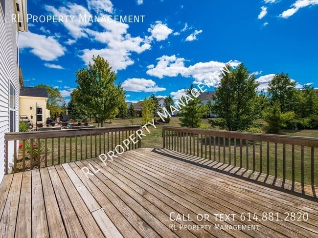 Building Photo - Beautiful 4 bedroom 2.5 bathroom home in M...