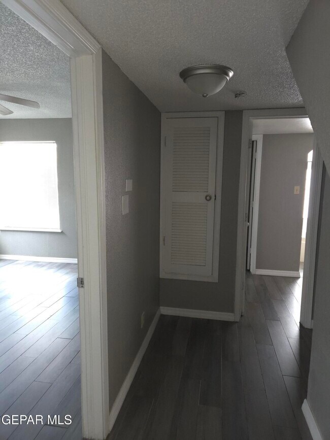 Building Photo - 4629 Loma Grande Dr