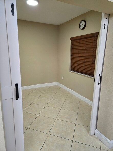 Building Photo - 14522 SW 29th Ter