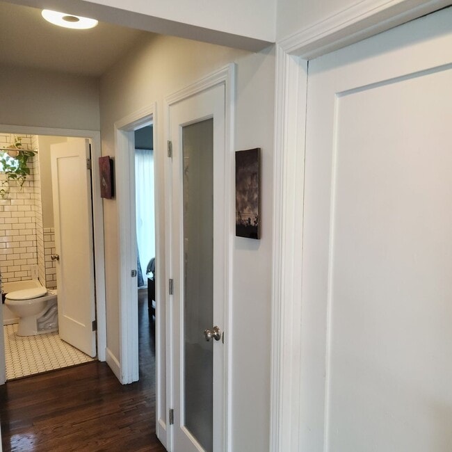 Building Photo - Northpark 3bed 1 bath house, Upgraded in  ...