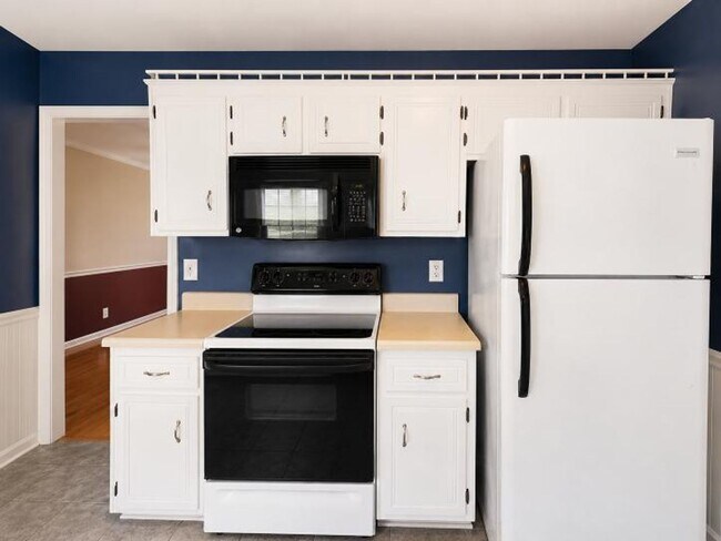 Building Photo - 1034 Persimmon Ct