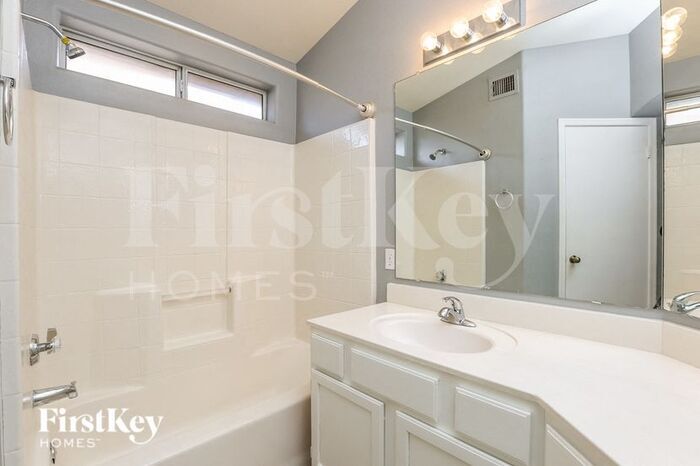 Building Photo - 17235 N 46th Pl