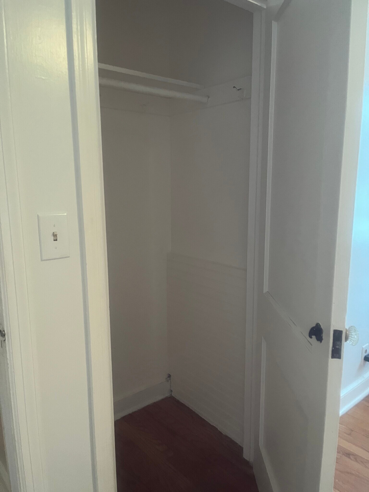 Building Photo - 136 King St