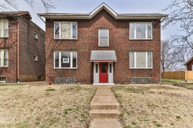 Building Photo - 6011 Magnolia Ave