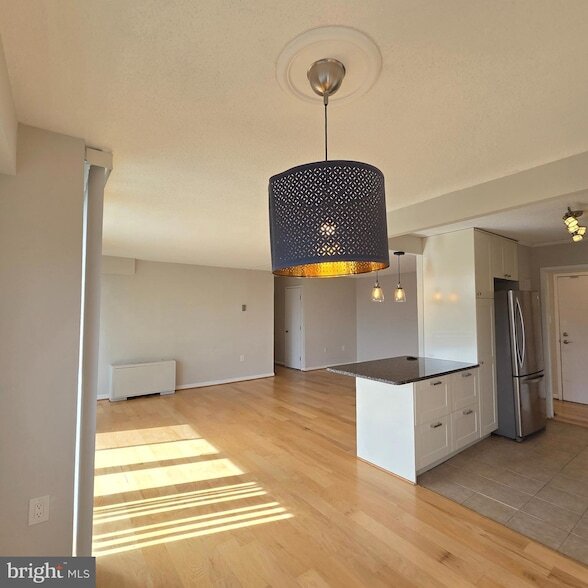 Building Photo - 2500 N Van Dorn St