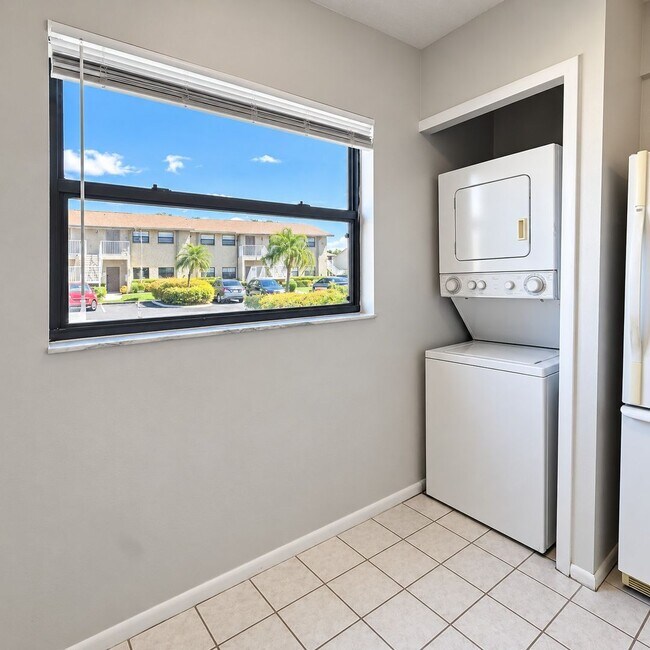 Building Photo - 4777 Orange Grove Blvd