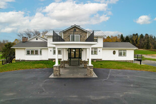 Building Photo - Residences at the Clubhouse