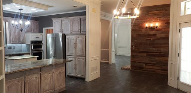 Building Photo - 7451 Lake Ridge Rd