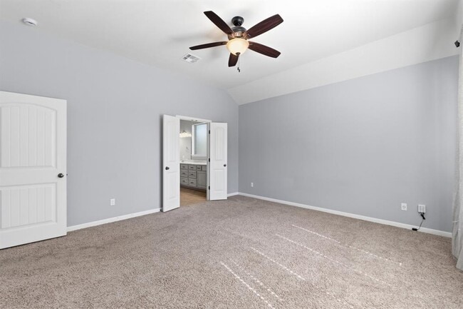 Building Photo - 2508 Hilltop Divide Ln