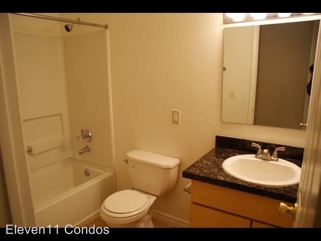 Building Photo - 1111 Warbonnet Way