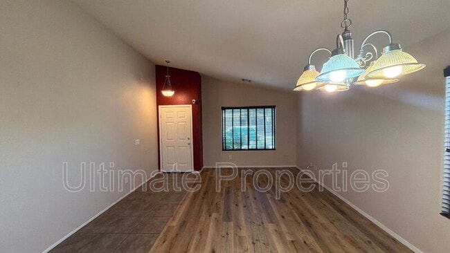 Building Photo - 9856 W Salter Dr