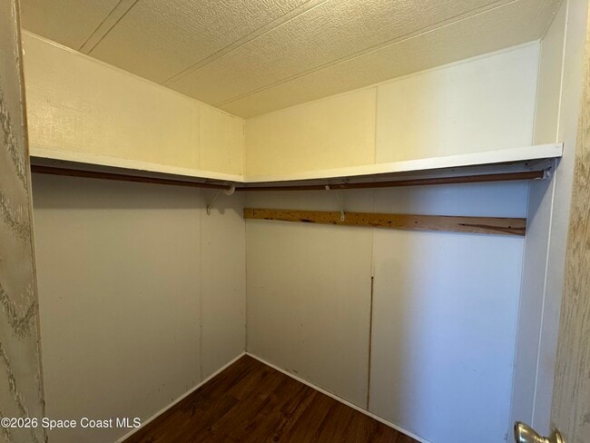 Building Photo - 1894 Coco Plum St NE