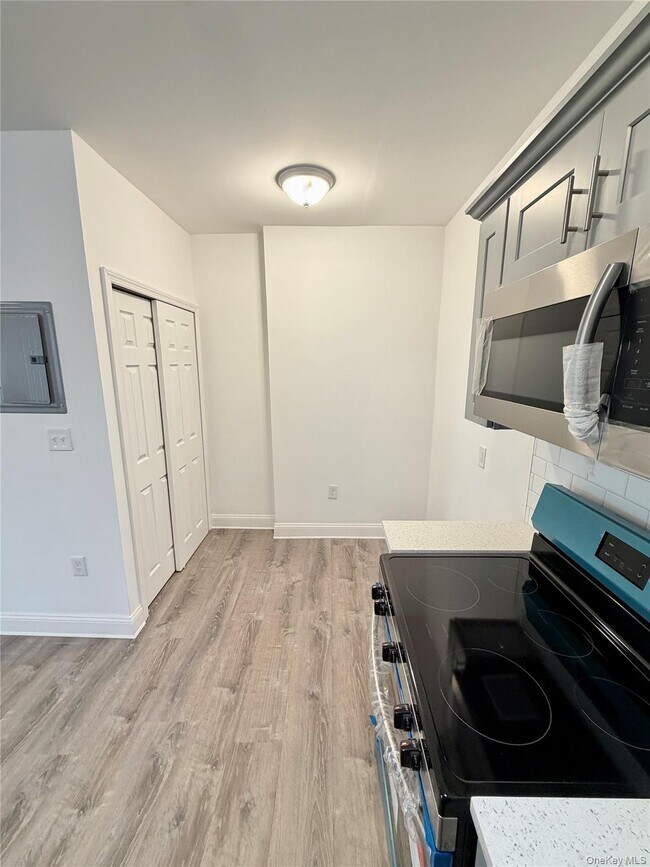 Building Photo - 119 Mt Vernon Ave