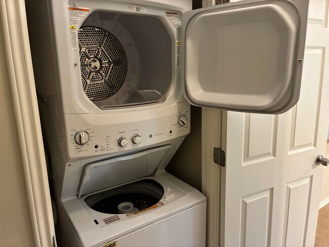 Building Photo - 5402 Marcella Ave