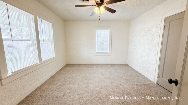 Building Photo - 2009 23rd St