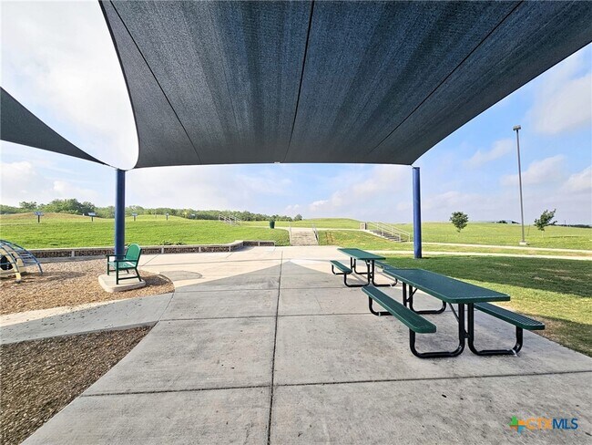 Building Photo - 776 Bullsnake Trl