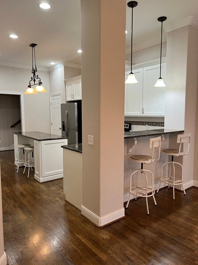 Building Photo - 510 Bowerwood Cir