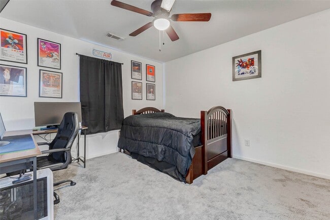 Building Photo - 18711 Appletree Hill Ln