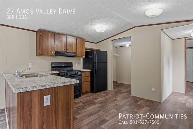 Building Photo - 27 Amos Valley Dr