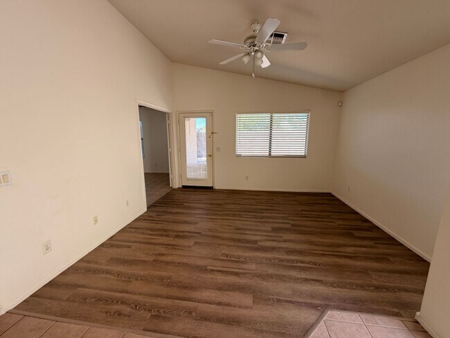 Building Photo - 3 X 2 W/Den *ALL Appliances* **Corner Lot!! with New Paint & Carpet