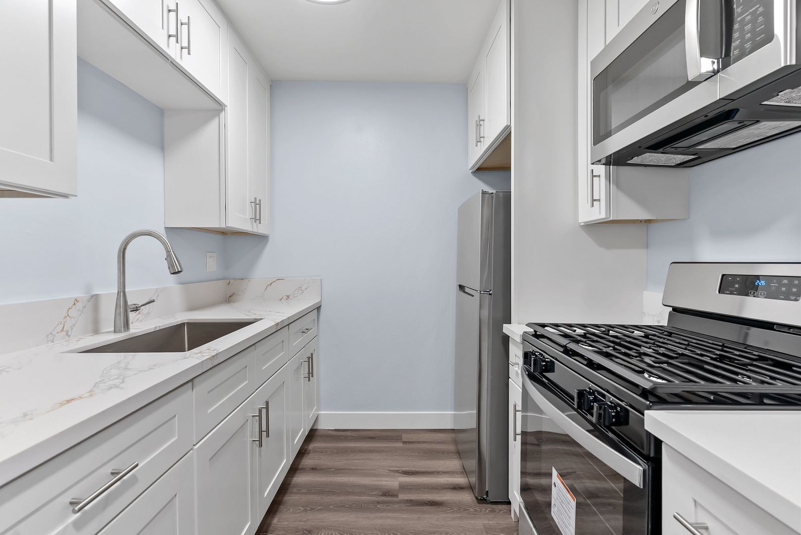 Building Photo - 1804 W 78th St