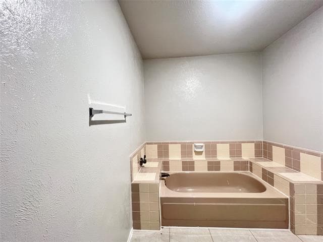 Building Photo - 1304 Creekwood Ct