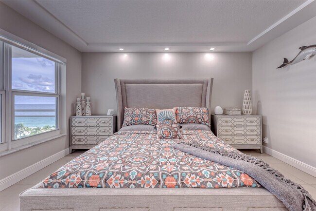 Building Photo - 3900 Galt Ocean Dr