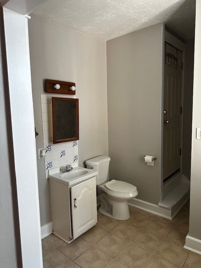 Building Photo - 1 bedroom home with loft in  Manheim Township