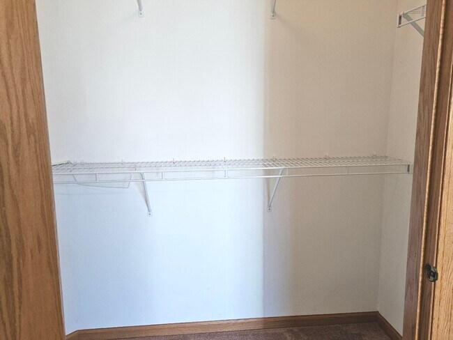 Building Photo - 21357 W Douglas Ln