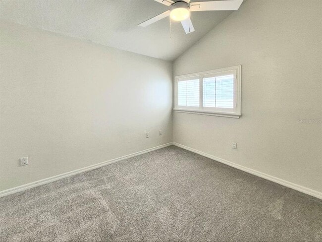 Building Photo - 2214 Green Oaks Ln