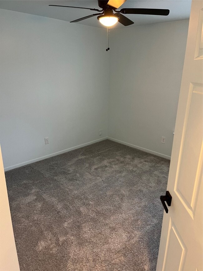 Building Photo - 911 Chapwood Ct