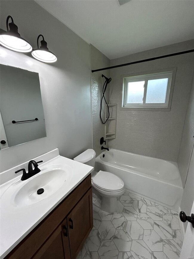 Building Photo - 10939 Brookings Dr