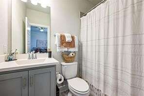 Building Photo - 2028 Barbette St