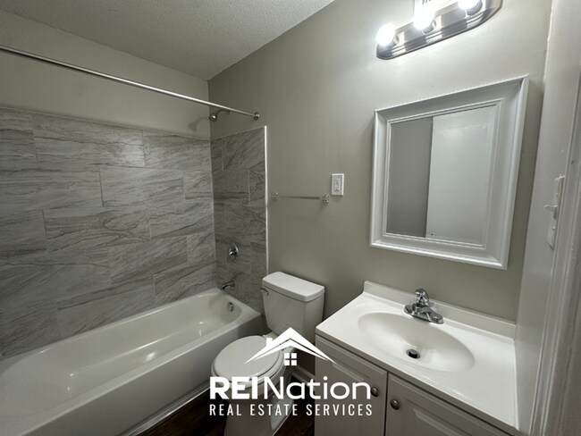 Building Photo - JUST RENOVATED! 4BR/2BA Memphis Stunner | 2-Car Garage & Fenced Yard!