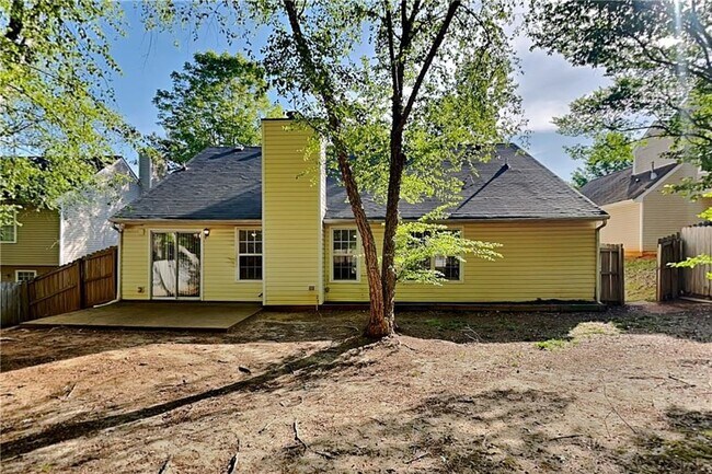 Building Photo - 3349 Sentinel Cir