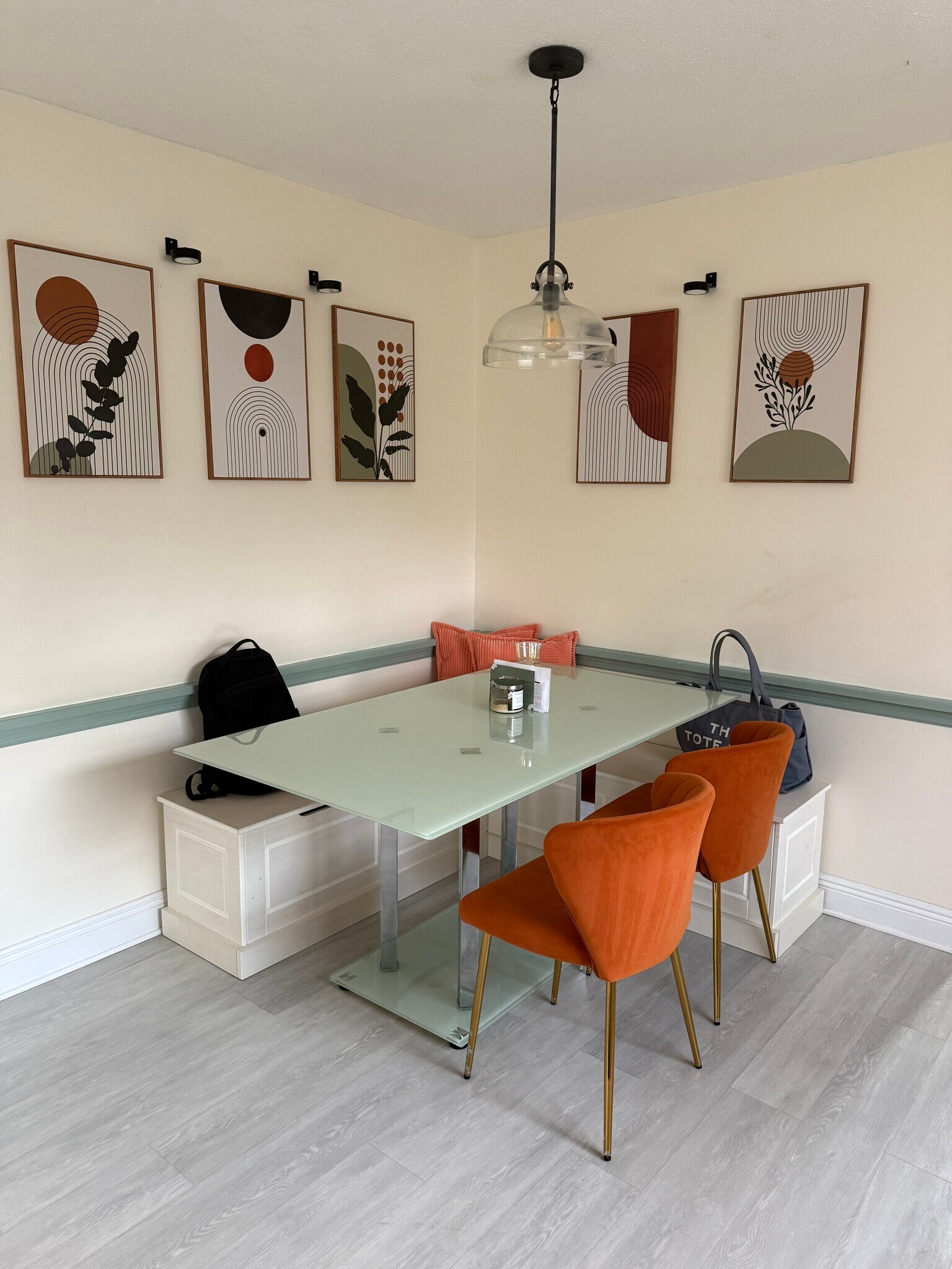 Dining Area - 5865 37th Ave N