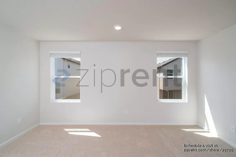 Building Photo - 17508 NW 9th Ave