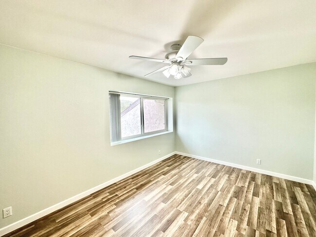 Building Photo - 12175 Wilsey Way