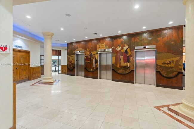 Building Photo - 3725 S Ocean Dr