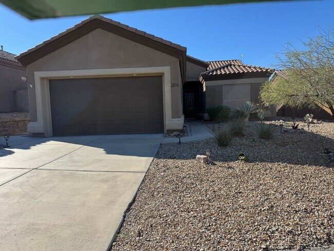 Building Photo - 3 BR Furnished w/Utilities-Vacation Rental- Laughlin Ranch