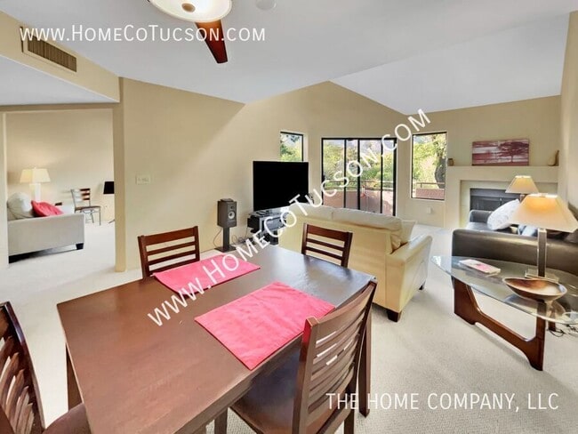 Building Photo - Short Term Furnished Foothills Condo 5675 N Camino Esplendora-2211