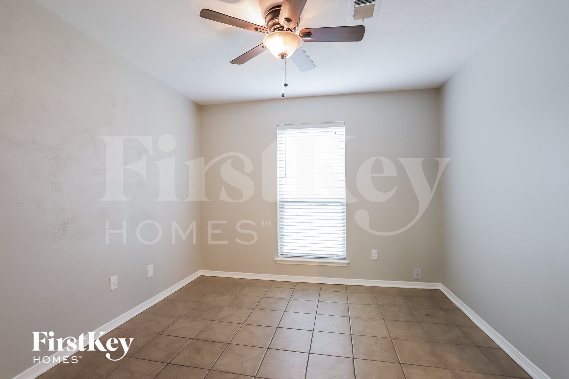 Building Photo - 7019 Rosebrook Cir