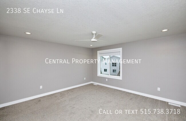 Building Photo - 2338 SE Chayse Ln