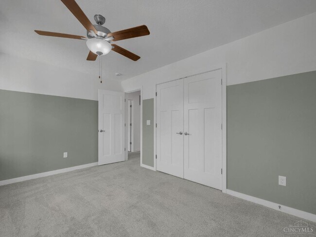 Building Photo - 8705 Quietwood Ln