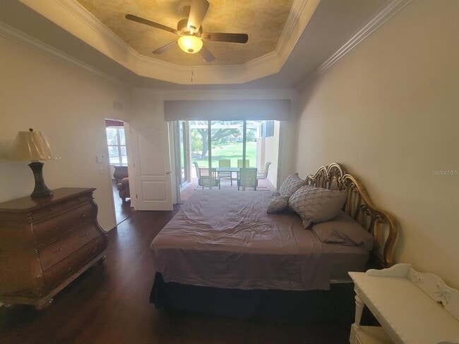 Building Photo - 4665 Whispering Oaks Dr